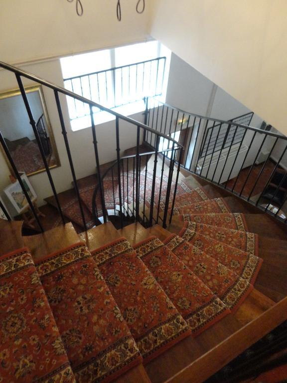 Отель Manoir Bonpassage Thury  Экстерьер фото
