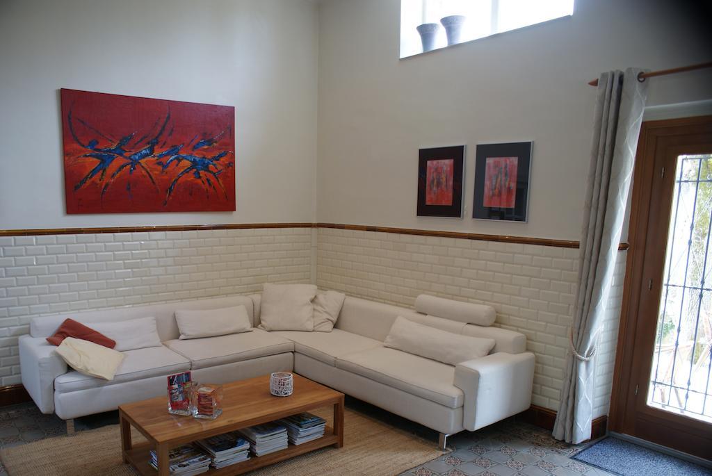 Отель Manoir Bonpassage Thury  Экстерьер фото