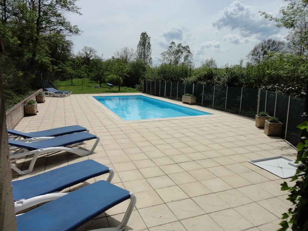 Отель Manoir Bonpassage Thury  Экстерьер фото